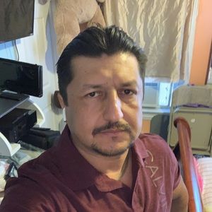 Meet your Posher, Manuel